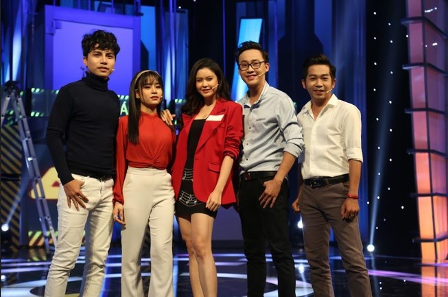 Trương Quỳnh Anh ‘thả thính’ đối thủ Mai Tiến Dũng