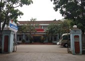 Dùng cán chổi đánh phụ nữ, Phó chủ tịch phường bị kỉ luật