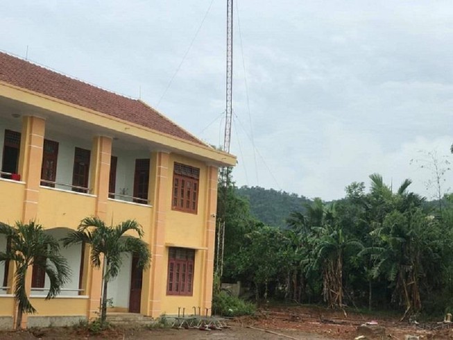 Gãy cột ăngten, 2 nhân viên đài phát thanh-truyền hình tử vong