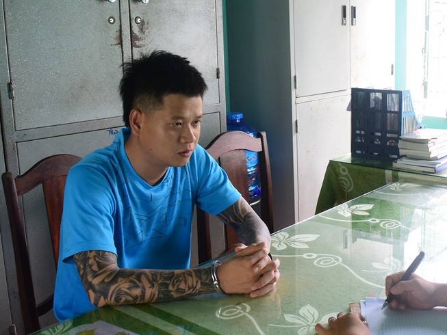 Mời hơn 30 người dự 'tiệc ma túy' ngay đêm sinh nhật vợ
