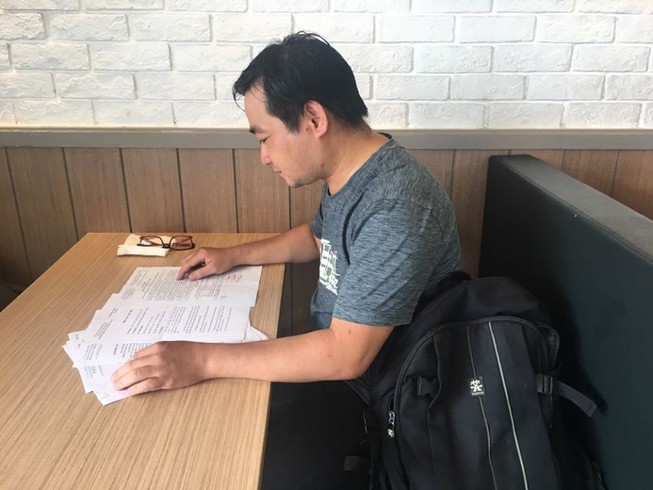 Hoãn xử vụ liên quan đến thầy giáo cho học trò diễn cảnh nóng