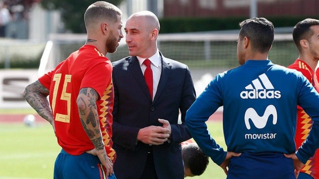 Chuyển động World Cup sáng 15-6: Ramos, Rubiales suýt ẩu đả