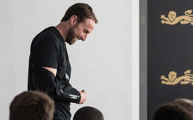 Chuyển động World Cup: Southgate chấn thương lạ nhất World Cup