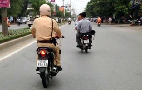 Vụ CSGT bắn người vi phạm: Người nổ súng bị chuyển công tác