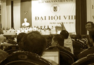ĐH Hội Nhà văn 'sôi sục' chuyện bầu BCH mới