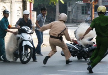 Đối thoại với chủ "sáng kiến" quăng lưới...