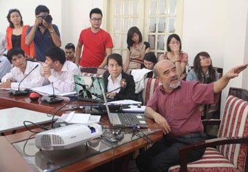 Vụ đất đai Văn Giang: GS Đặng Hùng Võ thừa nhận có lỗi