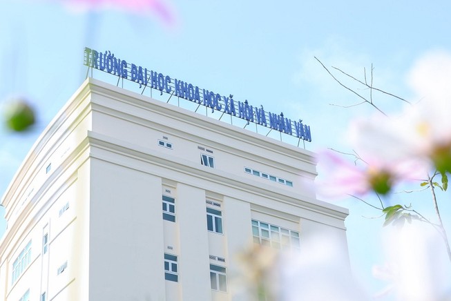 Ảnh: ÁNH TRINH