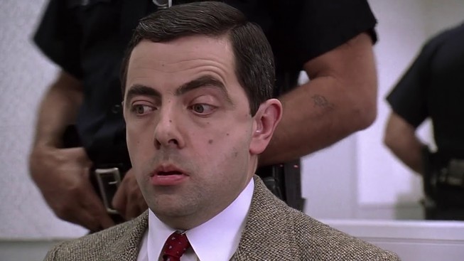 'Mr. Bean' qua đời vì tai nạn xe ở tuổi 62?