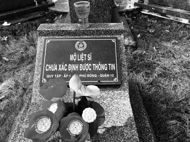 Tản mạn trong Nghĩa trang liệt sĩ chiều 30-4