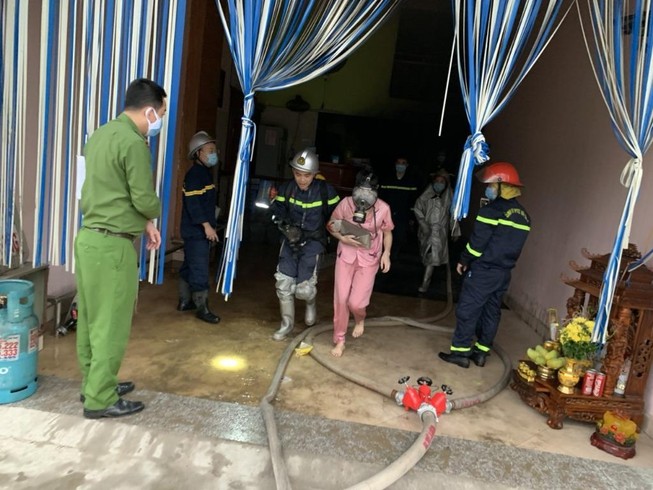 Cháy nhà nghỉ ở Hà Nội