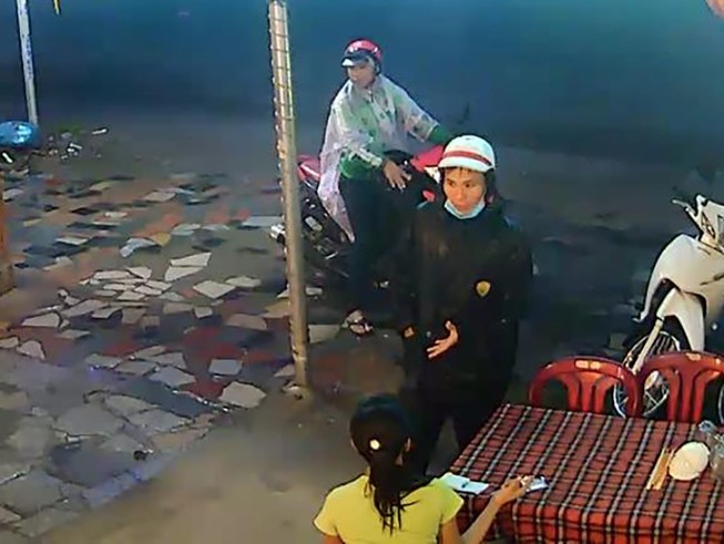 Camera ghi lại quá trình dàn cảnh tinh vi để trộm xe