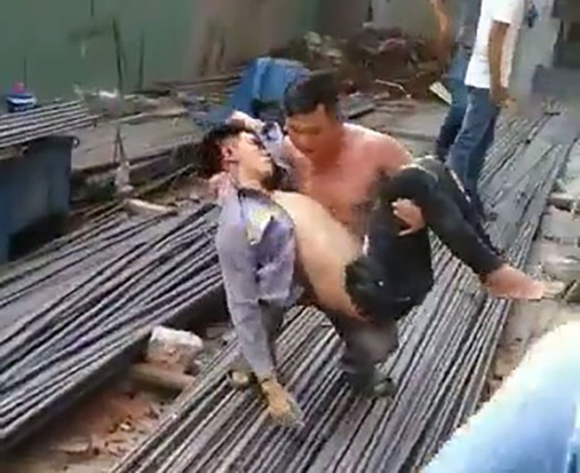 Nam công nhân rơi công trình ở Bình Thạnh đã tử vong