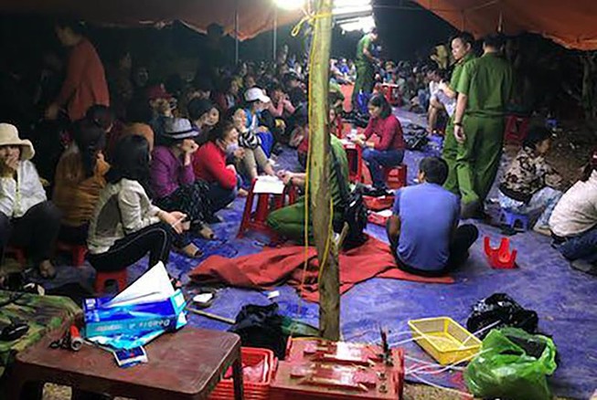 Bộ công an vây ráp sòng bạc trong rừng lớn nhất Tây Nguyên