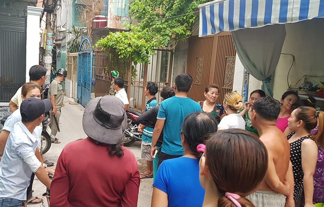 Thanh niên nghi dùng búa giết cô ruột ở quận 8