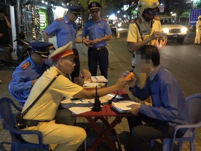 TP.HCM: 1 tuần có 145 người bị xử lý nồng độ cồn