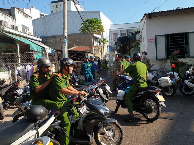 Bình Tân: Nghi phóng hỏa gần chợ Cây Da Sà, 3 người chết cháy