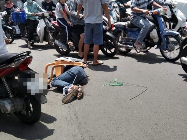 Nghi can trộm xe đâm trọng thương nhiều người dân ở Bình Tân