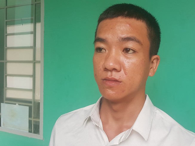 Mâu thuẫn từ ‘nhìn đểu’, 3 người thương vong