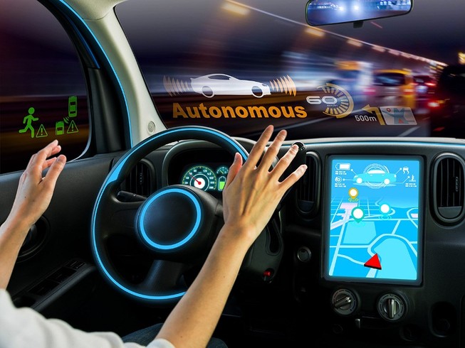 Tranh cãi về mạng 5G sẽ điều khiển xe hơi tự lái
