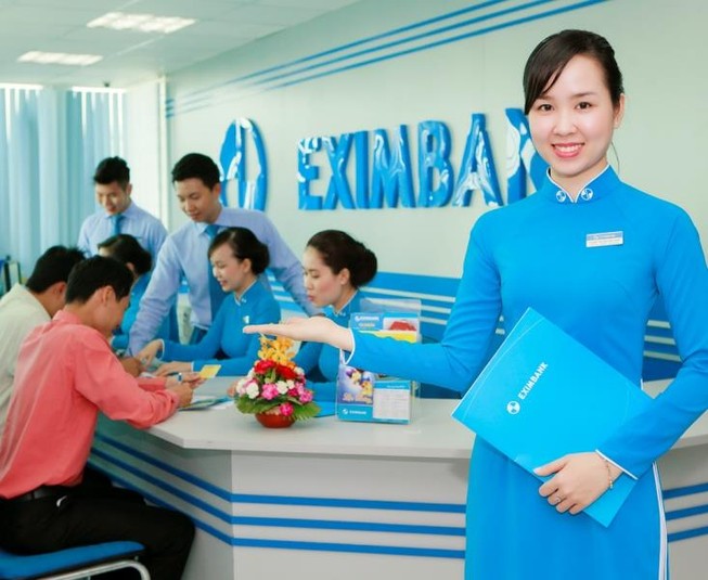 Yêu cầu Eximbank tạm dừng nghị quyết thay Chủ tịch HĐQT