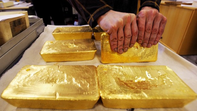 Ngân hàng Mỹ: Giá vàng sẽ phi thẳng lên mốc 2.000 USD