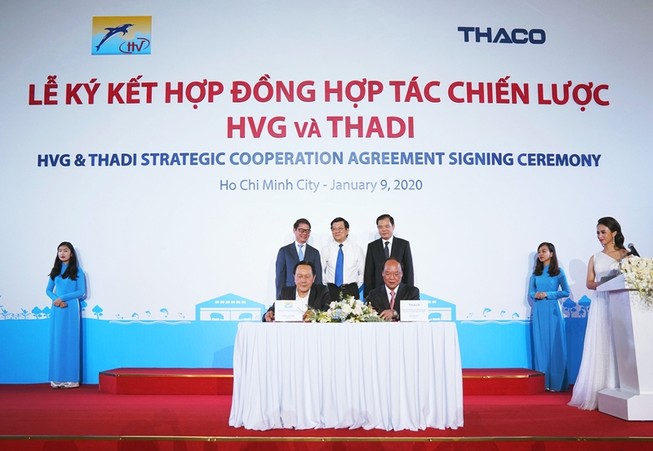 Đại gia ô tô bắt tay với vua cá thành lập công ty nuôi heo
