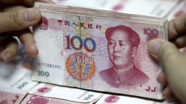 Trung Quốc phá giá tiền, hàng giá rẻ đổ vào VN nhiều hơn