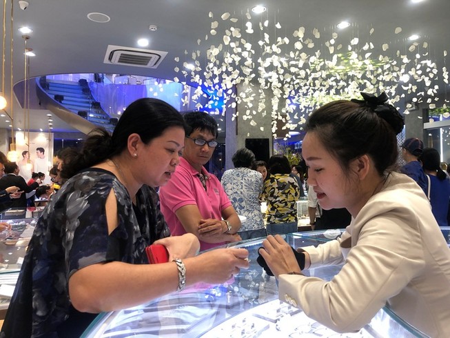 Đại gia vàng bất ngờ quyết định chơi lớn với công nghệ