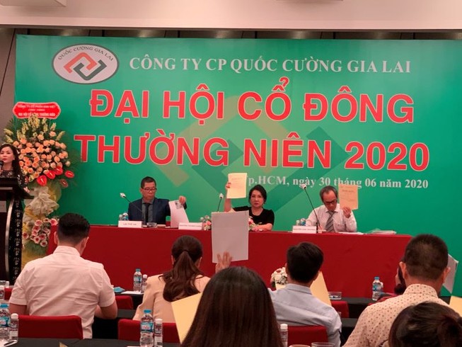 Chủ tịch Quốc Cường Gia Lai: 'Chúng tôi như bị bỏ rơi'