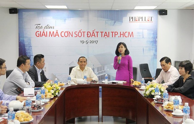 'Nhà Bè, Bình Chánh, Hóc Môn... chưa lên quận'