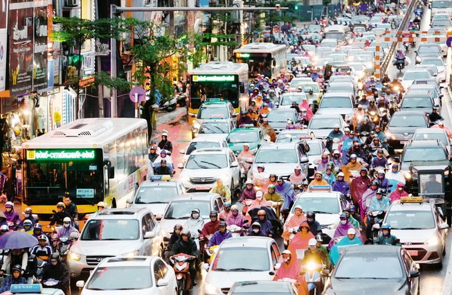 Hà Nội cấm xe máy tại nội thành vào năm 2030