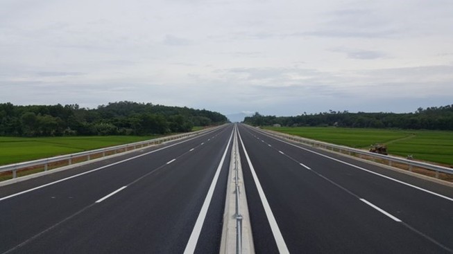 Cao tốc Đà Nẵng-Quảng Ngãi sẽ thông xe ngày 30-7
