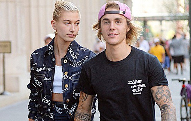 Justin Bieber bất ngờ cầu hôn bạn gái sau 1 tháng hẹn hò?