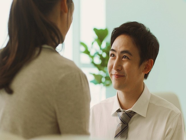 Hoàng tử Nichkhun 'số nhọ' trong Ông anh trời đánh