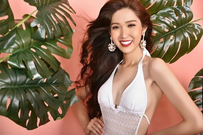 Bộ ảnh bikini triệu views giúp Nhật Hà nóng bỏng