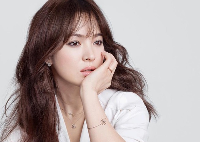Song Hye Kyo gây sốc khi tuyên bố chia tài sản 2.000 tỉ đồng