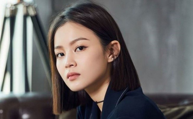 Lee Hi chính thức chấm dứt hợp đồng với YG Entertainment