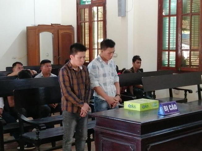 'Cặp đôi' nhiều tiền án chia nhau 104 tháng tù