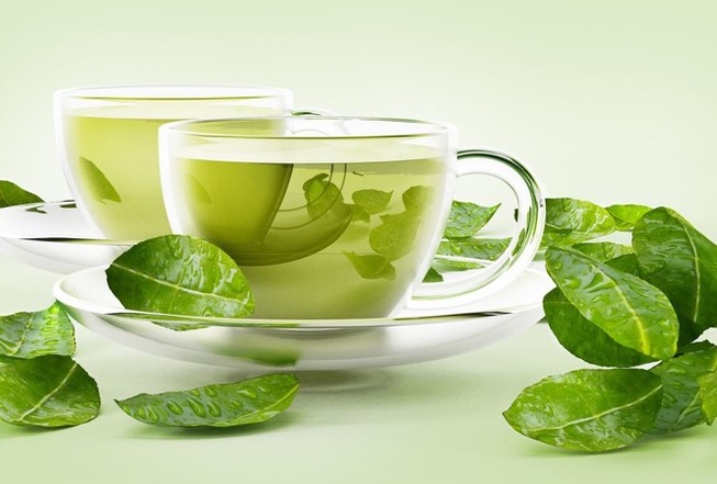 Uống quá nhiều trà xanh có thể gây tổn thương gan
