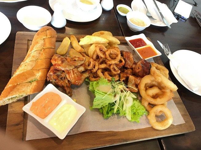 Lý do người tiểu đường không nên ăn tối muộn