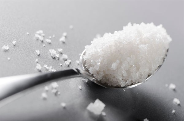 Vì sao ăn nhiều muối lại gây tăng cân?