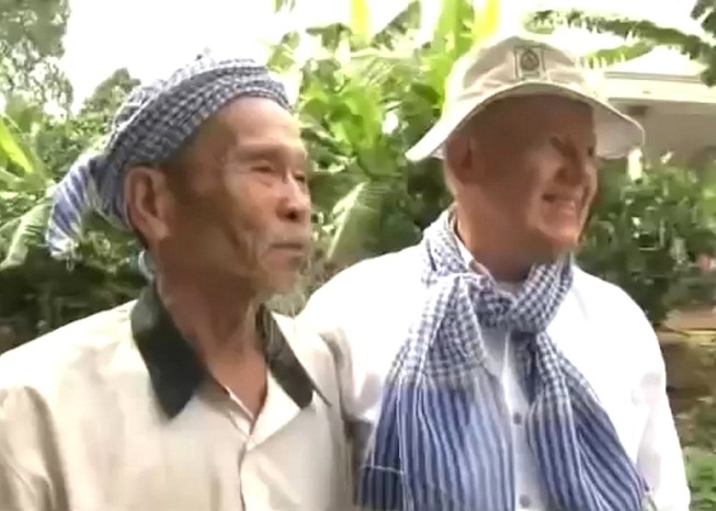 Cuộc gặp giữa anh hùng Nguyễn Văn Bảy và thiếu tá Hoa Kỳ