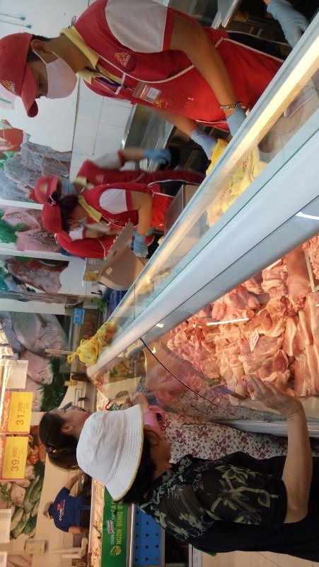 Kêu gọi đại gia giảm 20.000 đồng/kg thịt heo bán lẻ