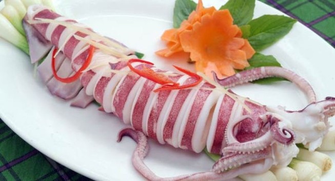 Người Thái thích ăn mực Việt Nam, 'chê' mực TQ