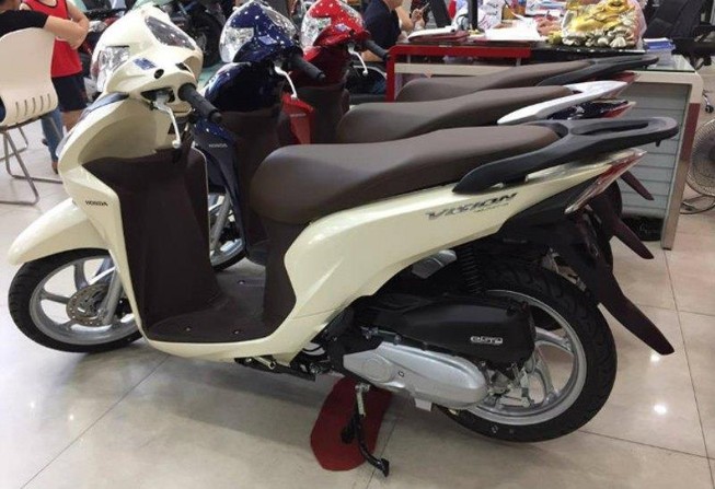 Doanh số bán hàng đáng nể của mẫu xe tay ga 'ăn khách' Vision