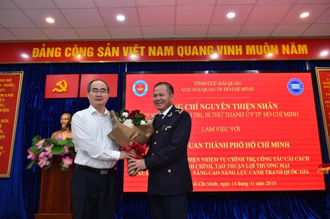 Thu ngân sách Cục Hải quan TP.HCM cao kỷ lục