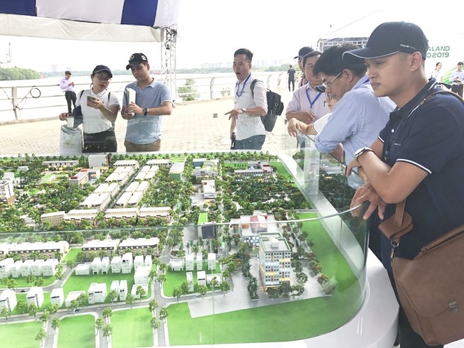 Có thể 'sốt' giá đất nền cục bộ trong năm 2020