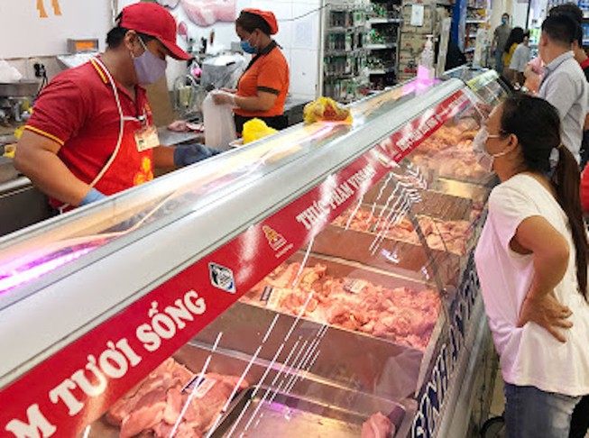 Giá thịt không giảm, giá heo hơi tăng hơn 80.000 đồng/kg