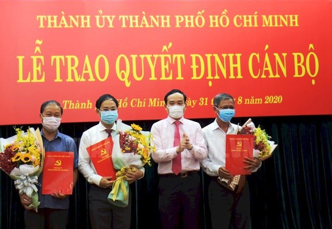 Phó Chủ tịch quận 7 làm Phó Bí thư huyện Bình Chánh